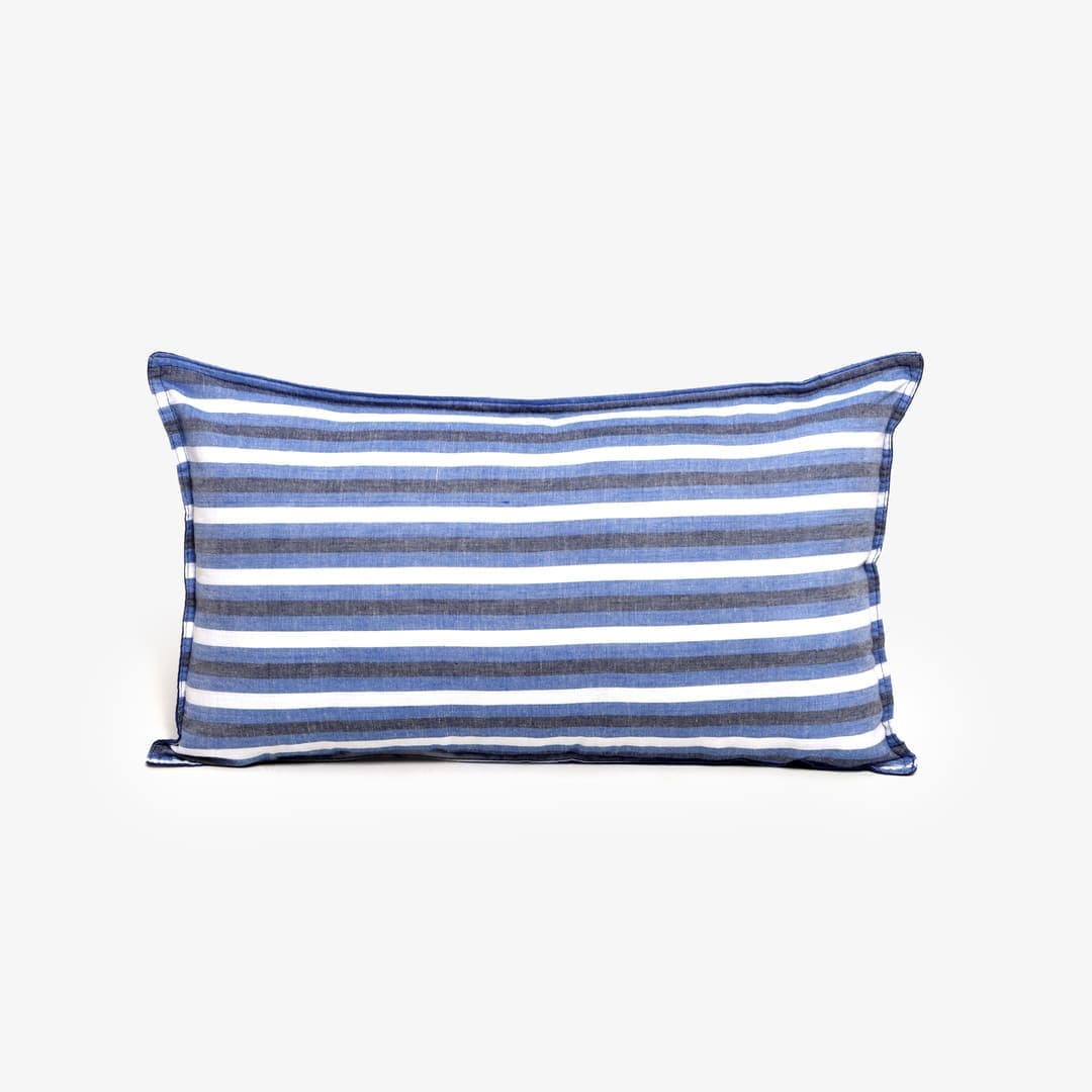 Linen Blend AC Comforter With 2 Pillow Cases and 1 Breakfast Pillow - Seafarer