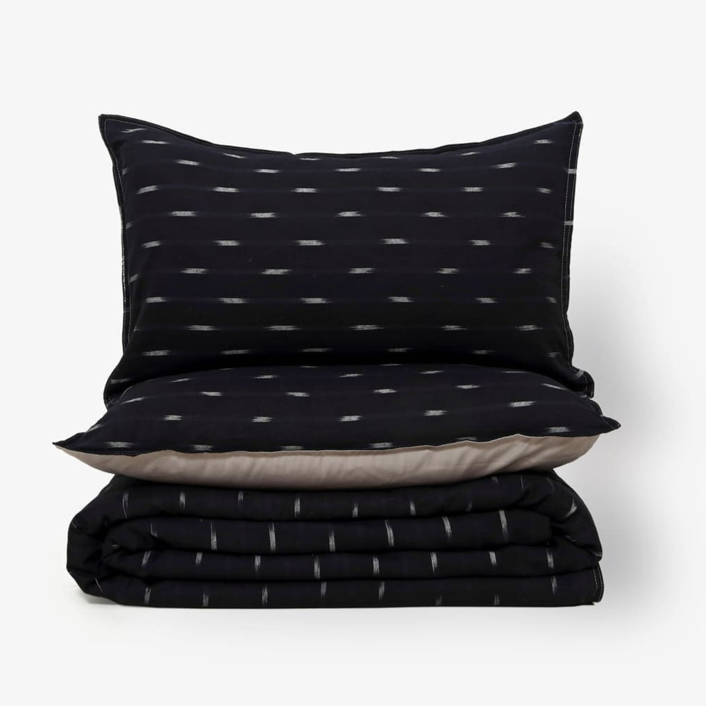 Linen Blend AC Comforter With 2 Pillow Cases and 1 Breakfast Pillow - Crest