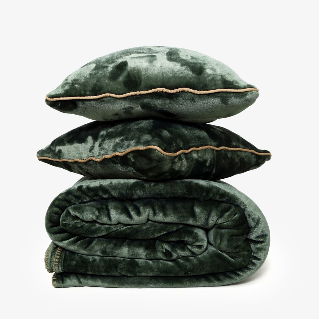 AC Blanket Cushion Covers-Set of 2 - Greener pastures