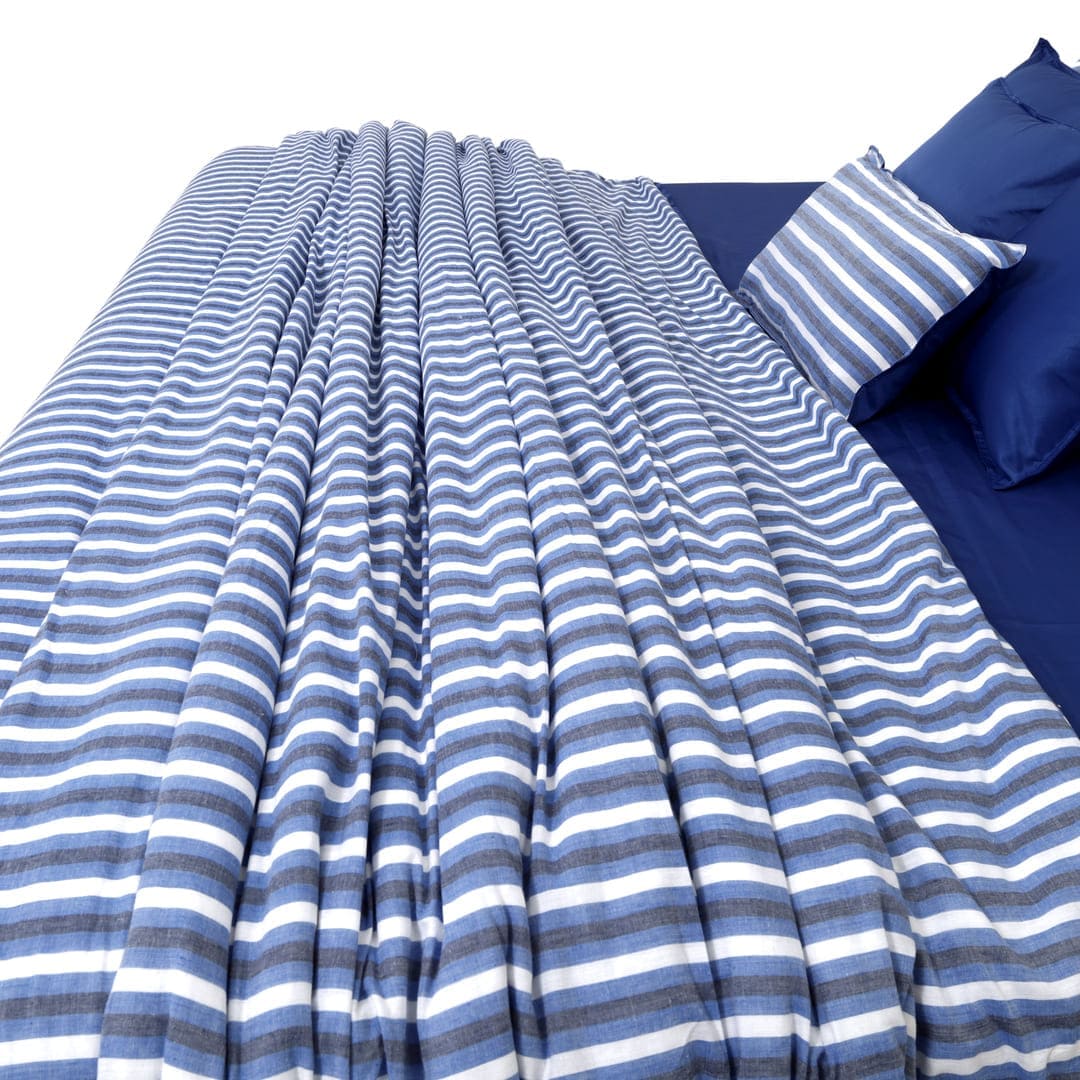 Linen Blend AC Comforter With 2 Pillow Cases and 1 Breakfast Pillow - Seafarer