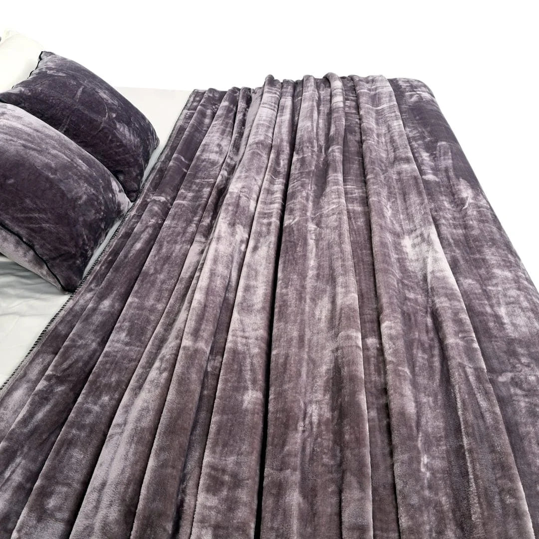 Zarf All-Season Premium AC Blanket With Two Pillow Covers & Two Cushion Covers - Mauve