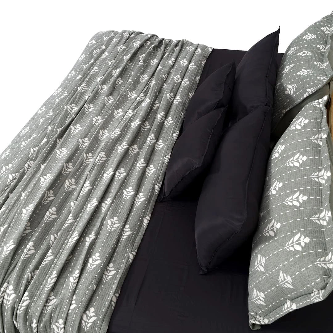 Zarf Plush Cotton AC Comforter For Single Size Bed With 2 Pillow Cases - Snowshade