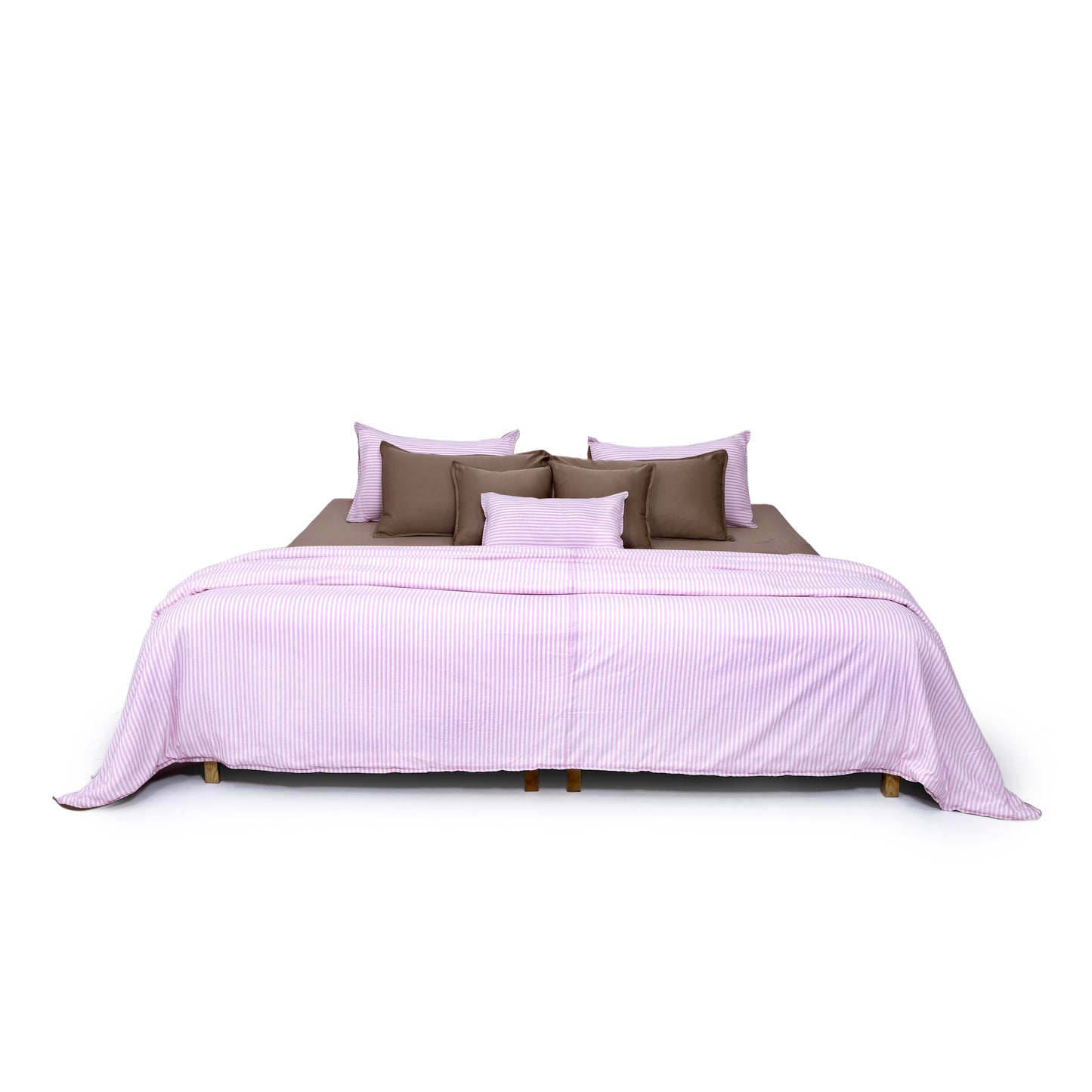 Linen Blend AC Comforter With 2 Pillow Cases and 1 Breakfast Pillow - Trosa