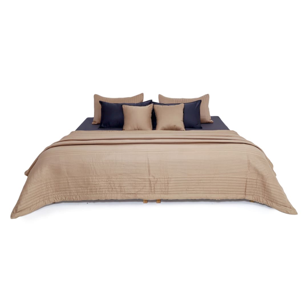 Zarf AC Comforters For Single Size Bed With 2 Pillow Cases & 2 Cushion Covers - Tan