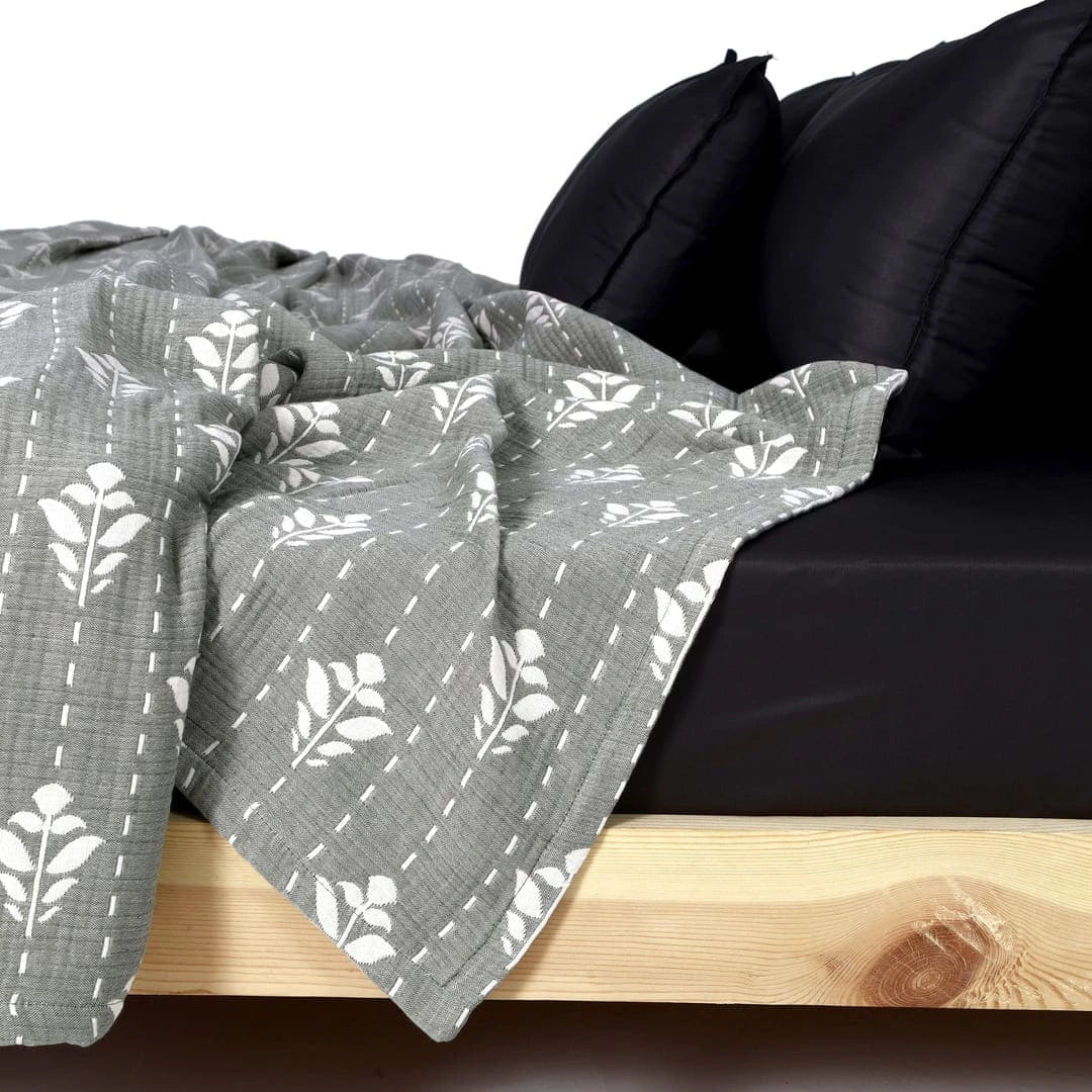 Zarf Plush Cotton AC Comforter For Single Size Bed With 2 Pillow Cases - Snowshade