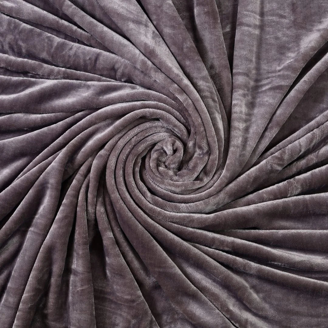 Zarf All-Season Premium AC Blanket With Two Pillow Covers & Two Cushion Covers - Mauve