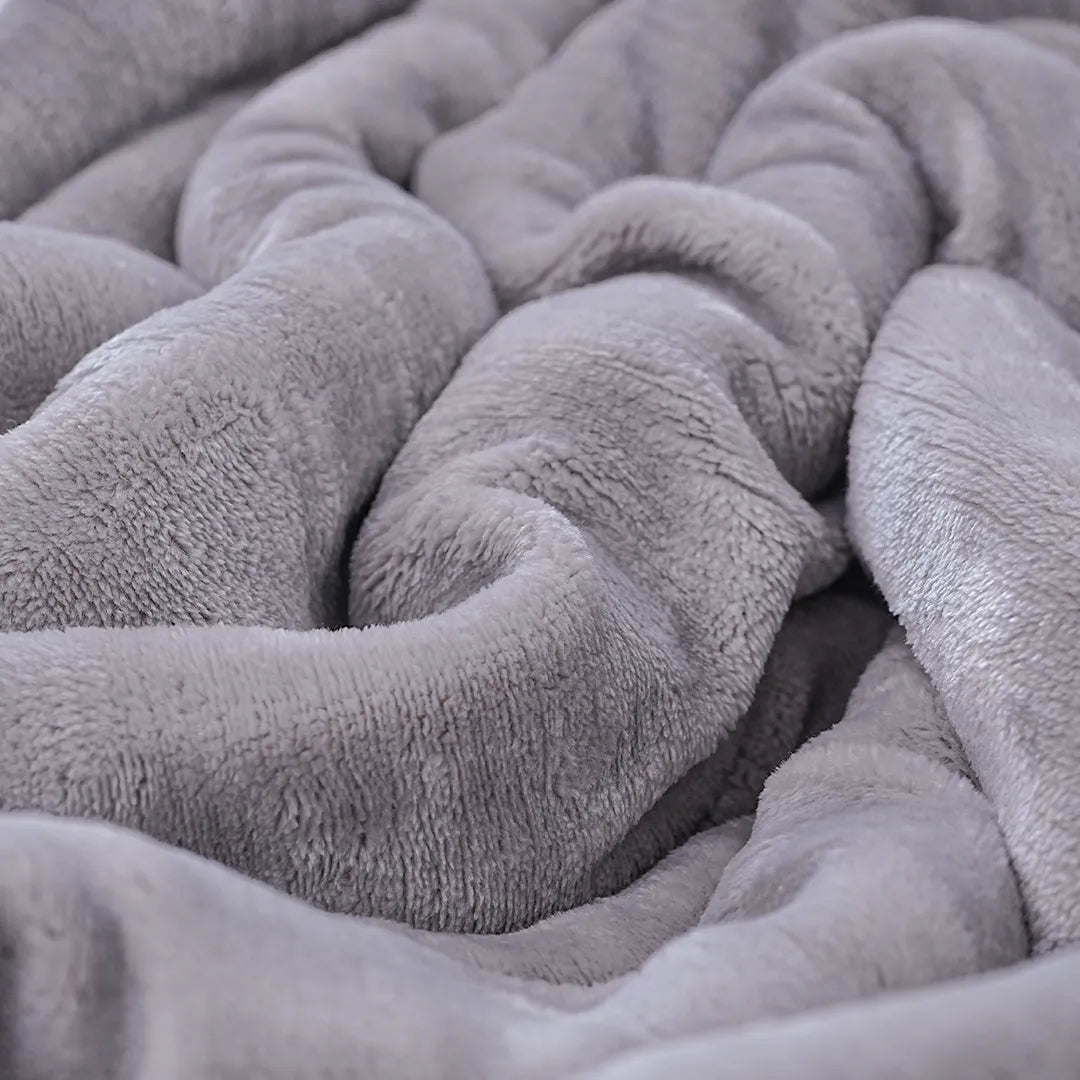 Zarf Boutique Comforter Set For Single Bed With 2 Designer Pillowcases & 2 Designer Cushion Covers - Boutique Shadow