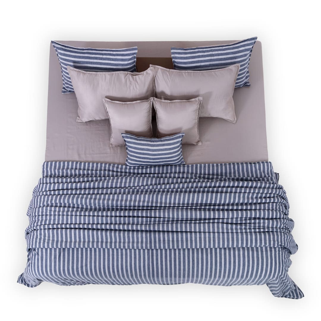 Linen Blend AC Comforter With 2 Pillow Cases and 1 Breakfast Pillow - Linea