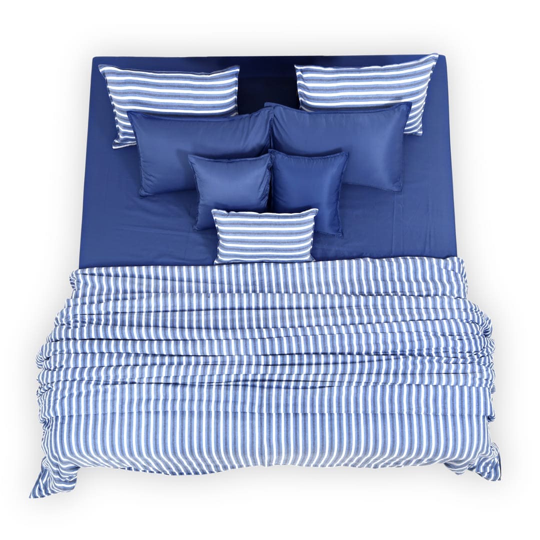 Linen Blend AC Comforter With 2 Pillow Cases and 1 Breakfast Pillow - Seafarer