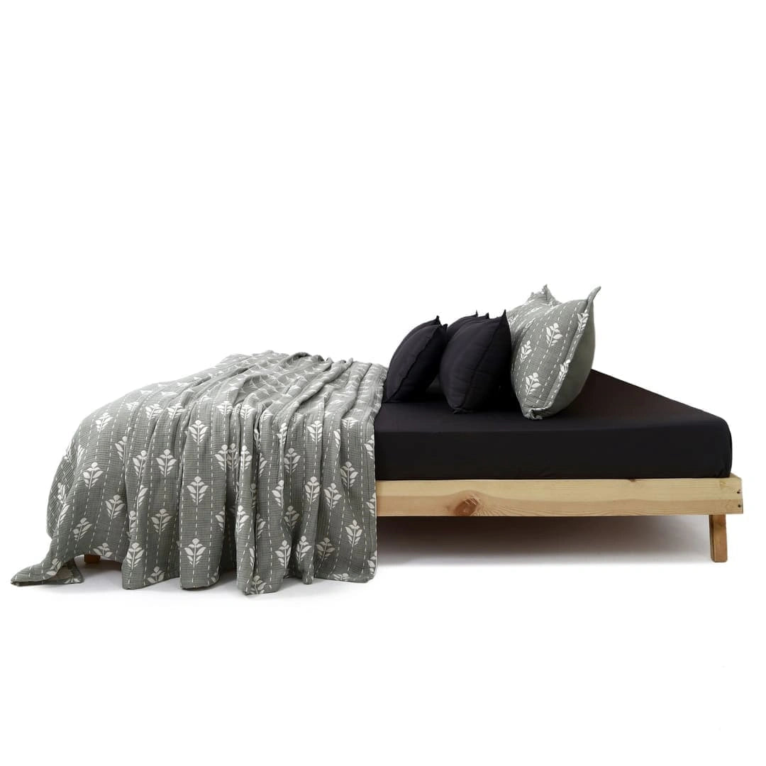 Zarf Plush Cotton AC Comforter For Single Size Bed With 2 Pillow Cases - Snowshade