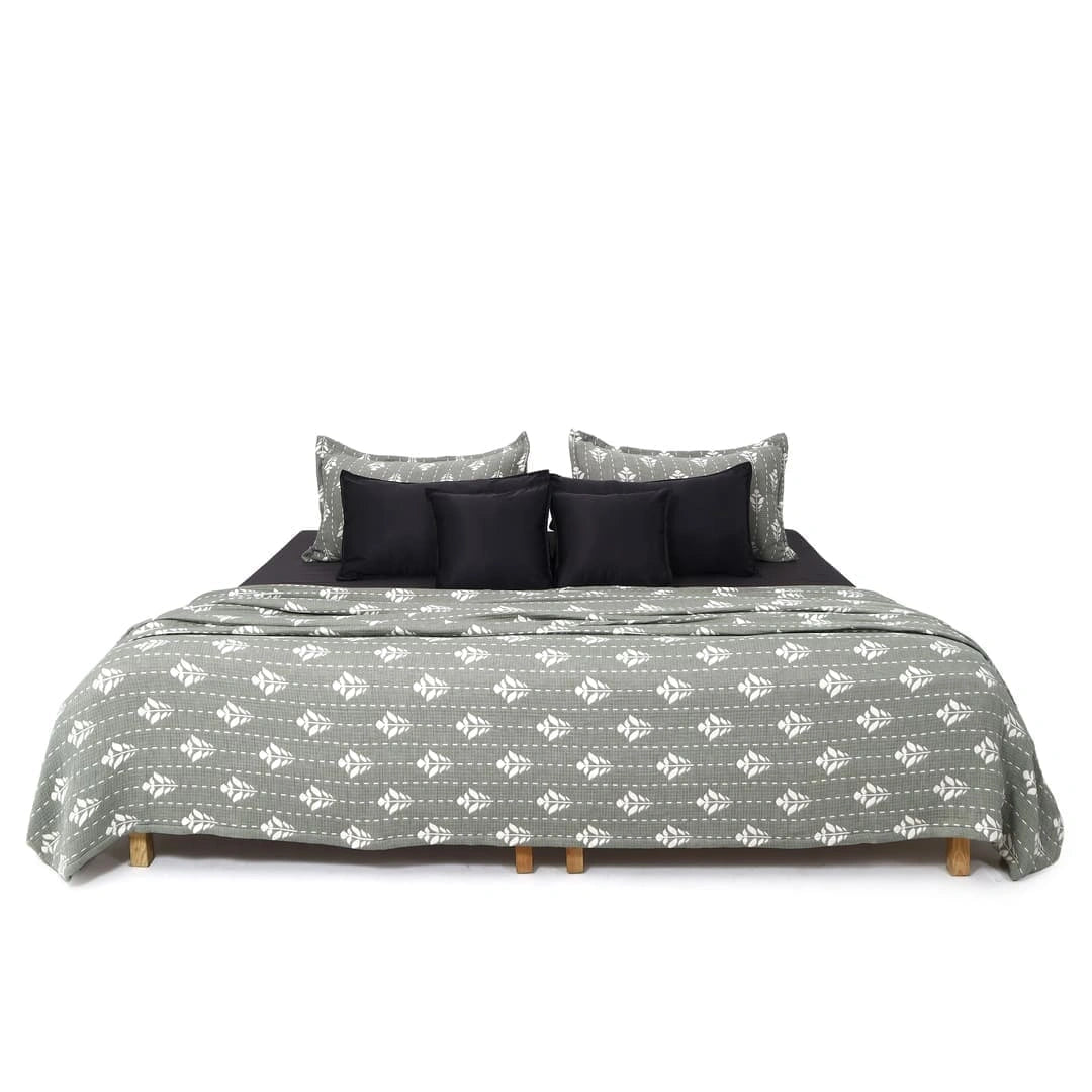 Zarf Plush Cotton AC Comforter For Single Size Bed With 2 Pillow Cases - Snowshade