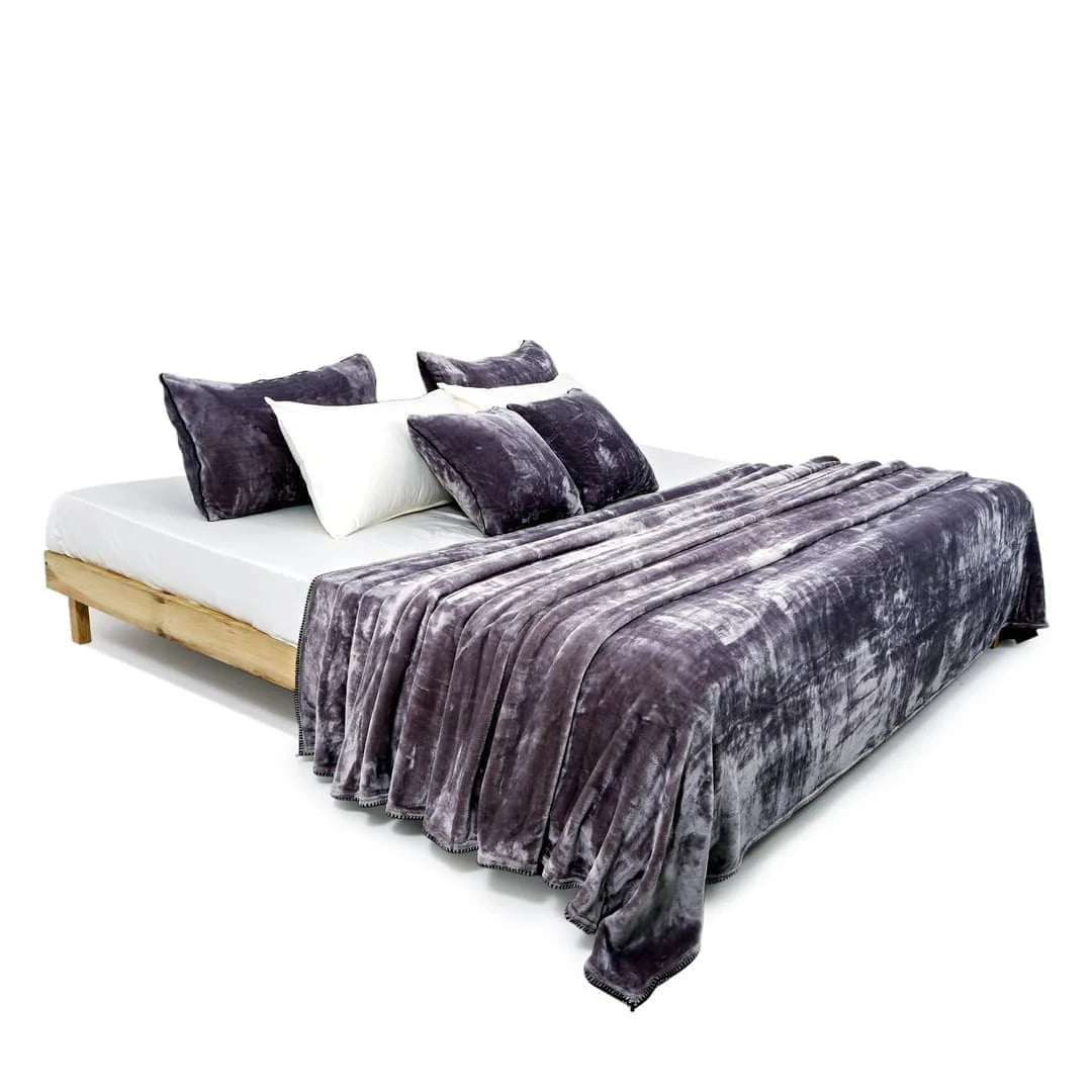 Zarf All-Season Premium AC Blanket With Two Pillow Covers & Two Cushion Covers - Mauve