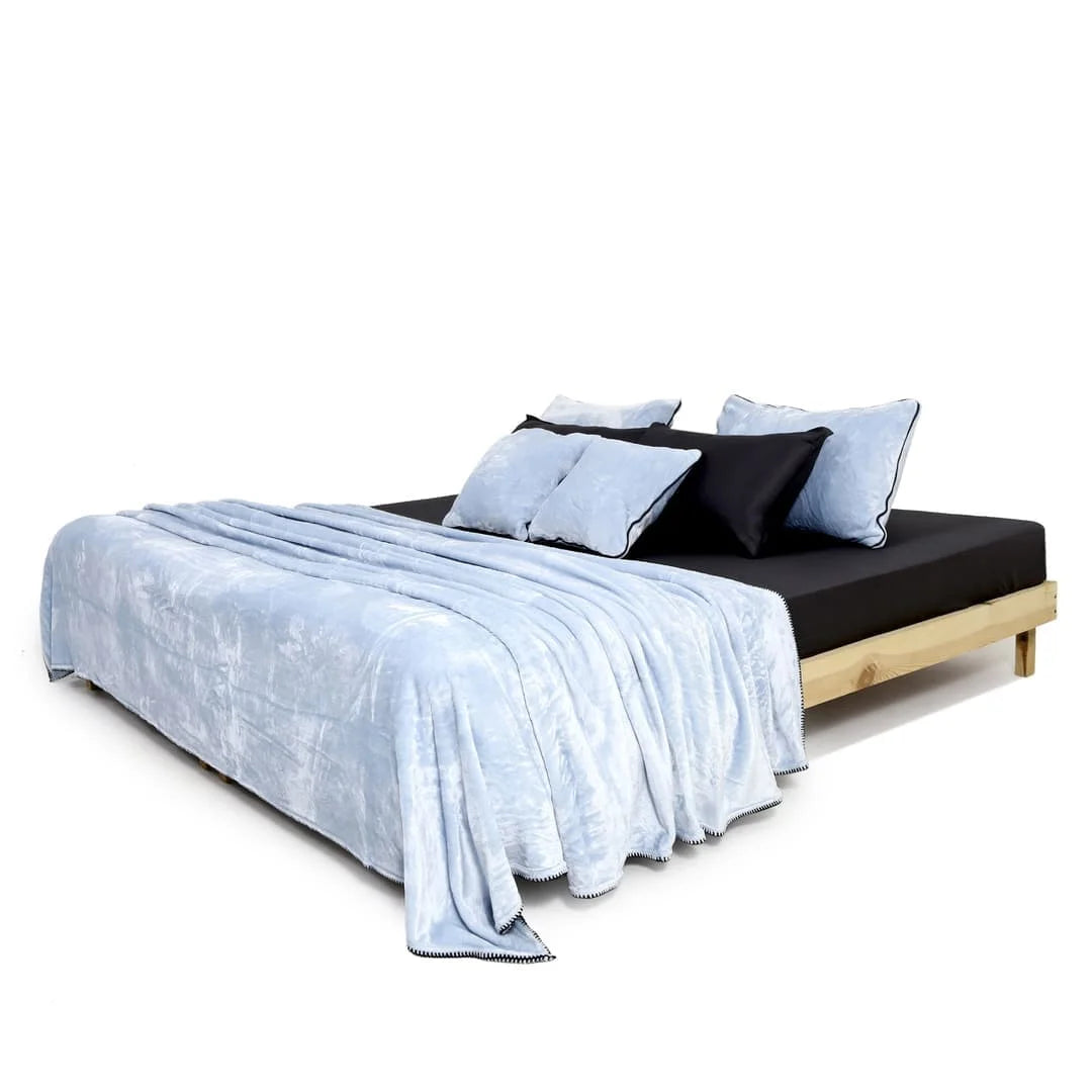 Zarf All-Season Premium AC Blanket With Two Pillow Covers & Two Cushion Covers - Powder Blue