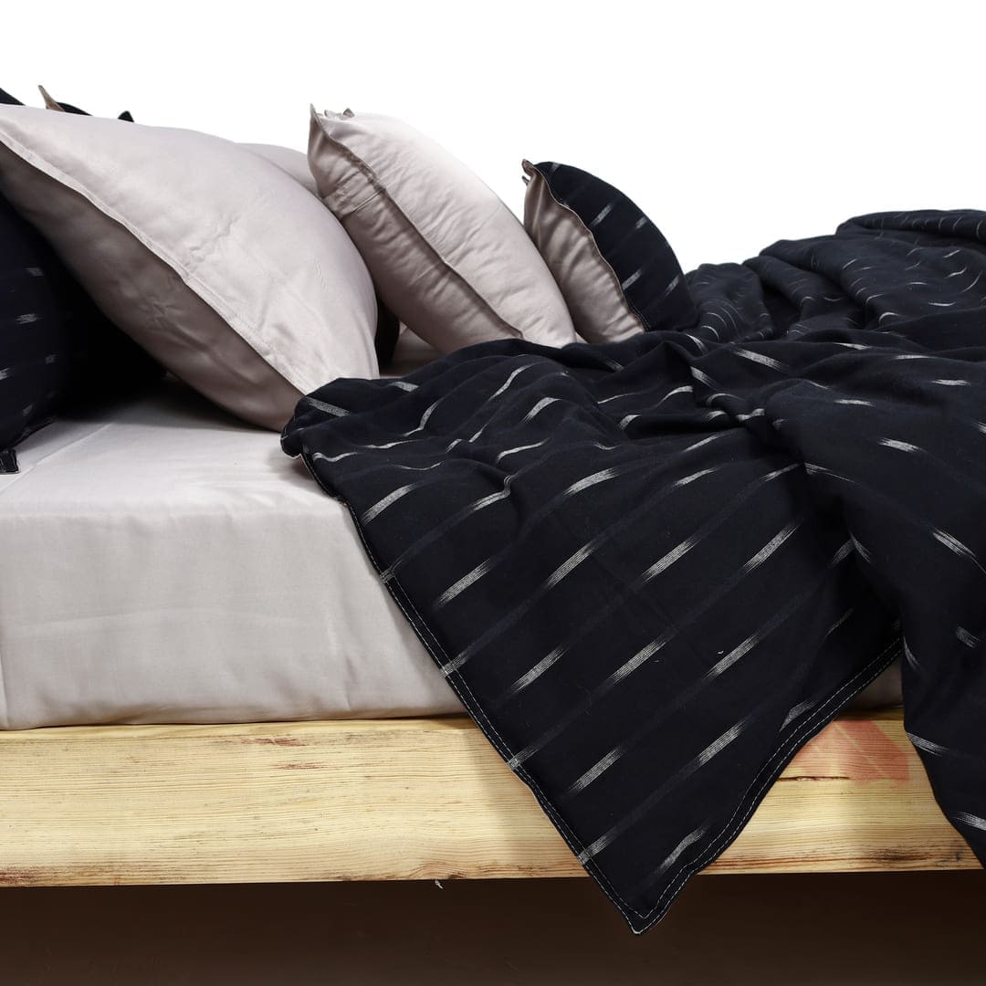 Linen Blend AC Comforter With 2 Pillow Cases and 1 Breakfast Pillow - Crest