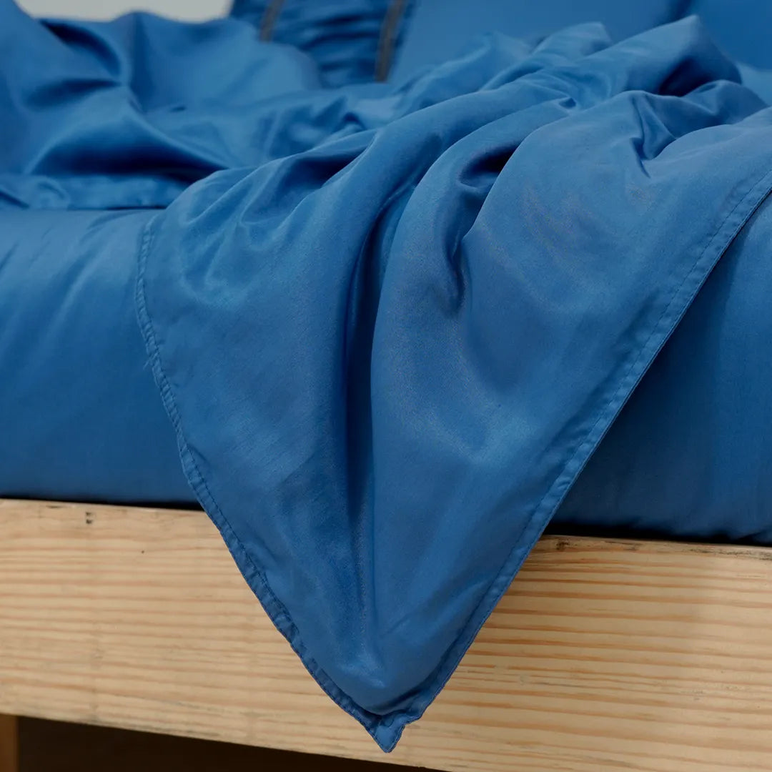 Zarf Italian Staple Weave Bedding Set Of 8 For Single Size Bed - Indigo