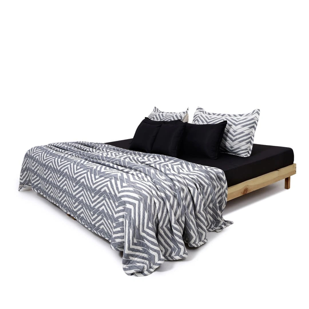 Zarf Plush Cotton AC Comforter For Single Size Bed With 2 Pillow Cases - Sapphire