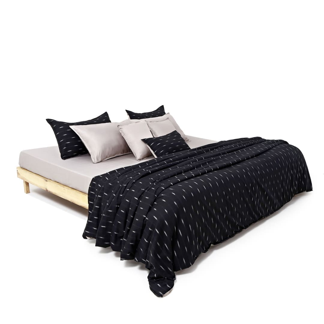 Linen Blend AC Comforter With 2 Pillow Cases and 1 Breakfast Pillow - Crest