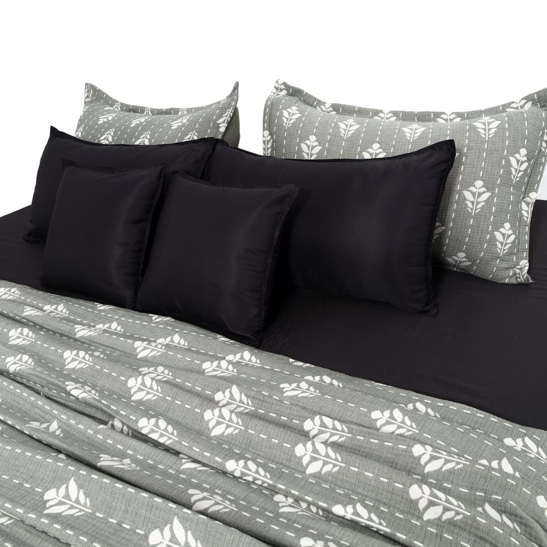 Zarf Plush Cotton AC Comforter For Single Size Bed With 2 Pillow Cases - Snowshade