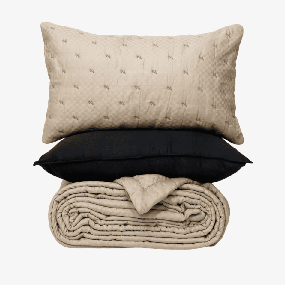 Zarf Luxe Comforter With 2 Pillow Cases and 1 Breakfast Pillow For Single Size Bed- Sterling