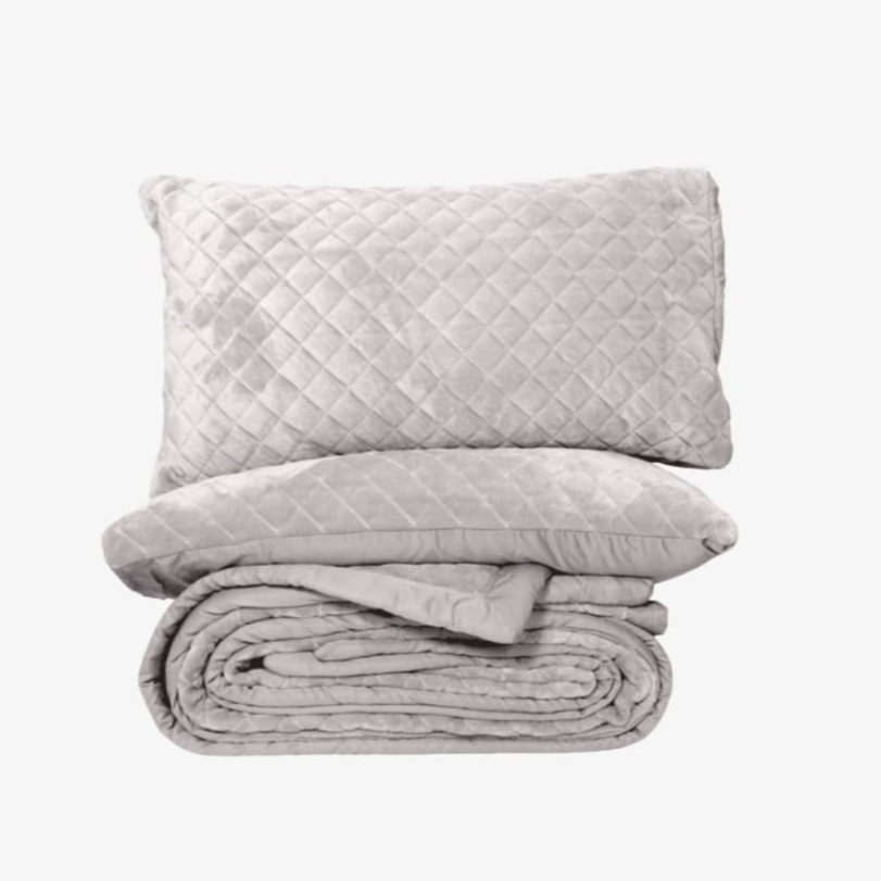AC Comforter With 2 Pillow Cases and 1 Breakfast Pillow - Riverbed