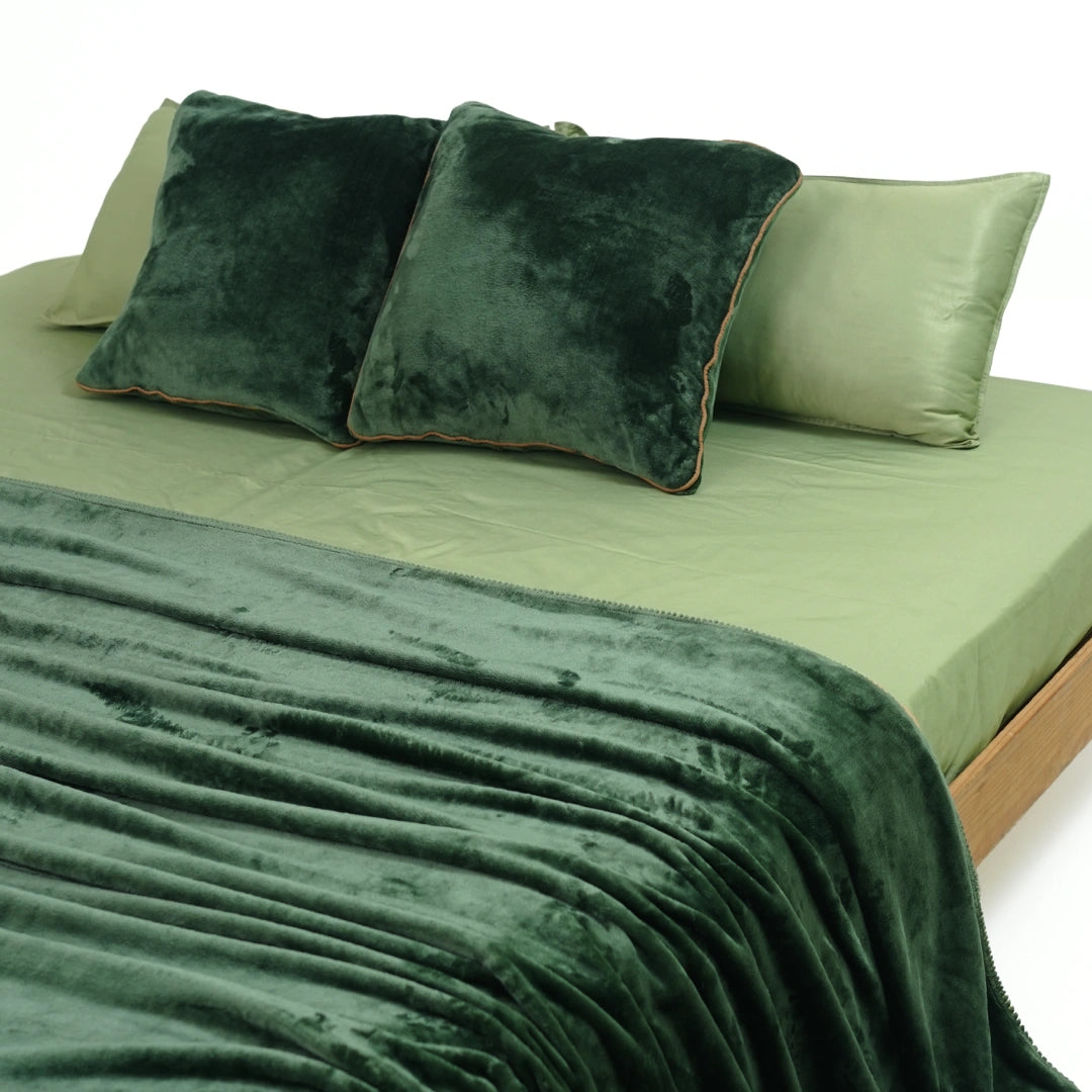 ZARF ALL-SEASON PREMIUM AC BLANKET SET OF 5 - Greener pastures