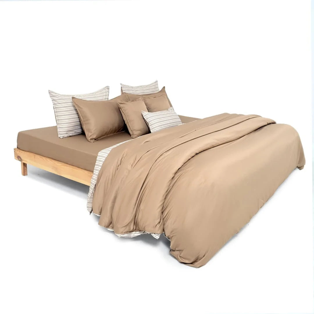 Linen Blend AC Comforter With 2 Pillow Cases and 1 Breakfast Pillow - Vesper