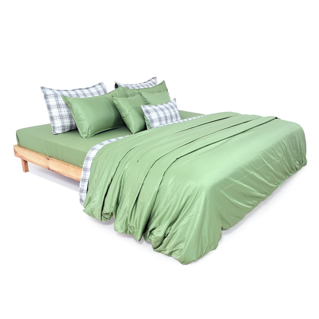 Linen Blend AC Comforter With 2 Pillow Cases and 1 Breakfast Pillow - Pistachio