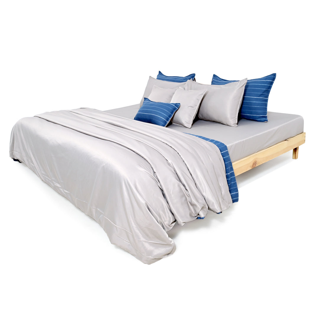 Linen Blend AC Comforter With 2 Pillow Cases and 1 Breakfast Pillow - Zenvy