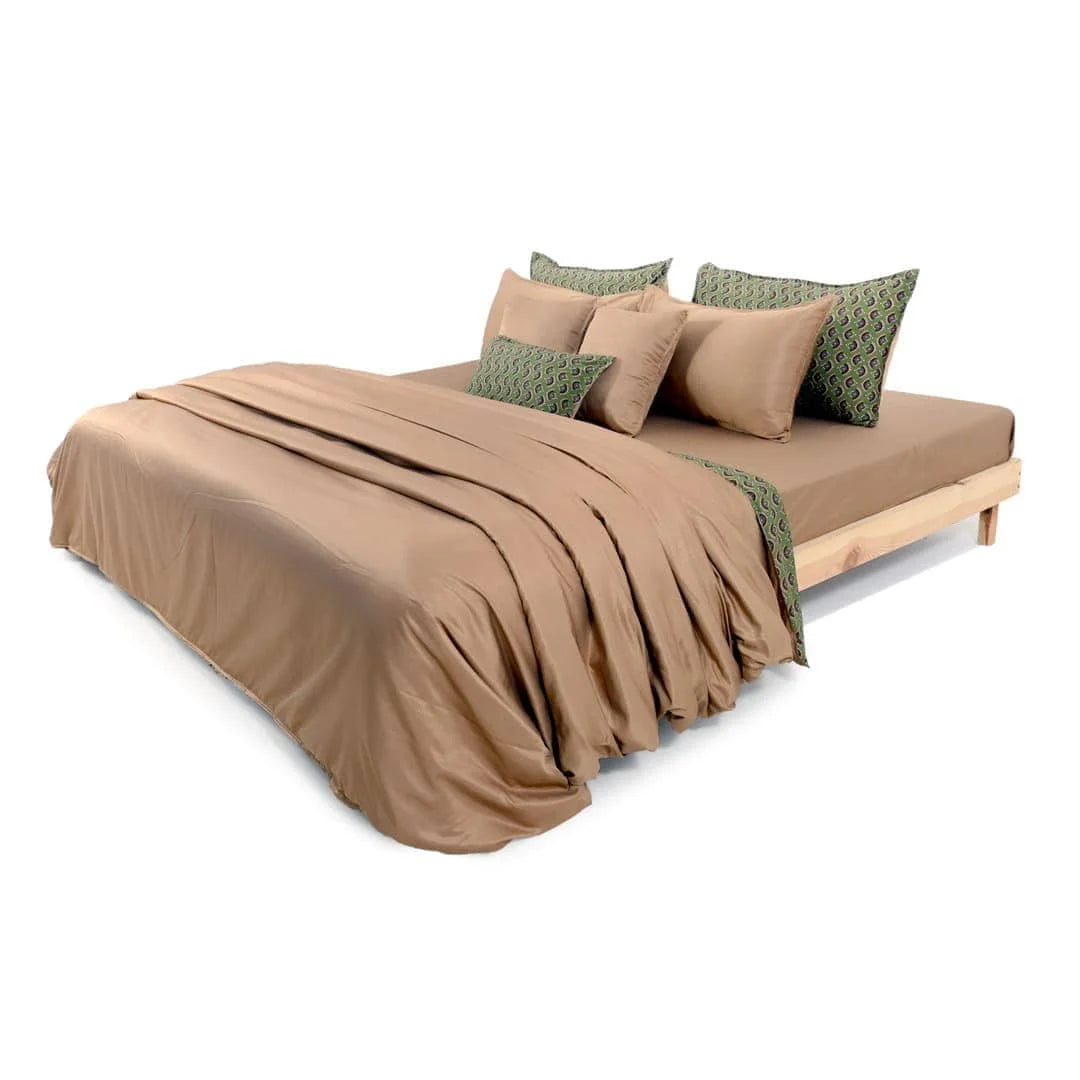 Linen Blend AC Comforter With 2 Pillow Cases and 1 Breakfast Pillow - Vanya (Limited Edition)