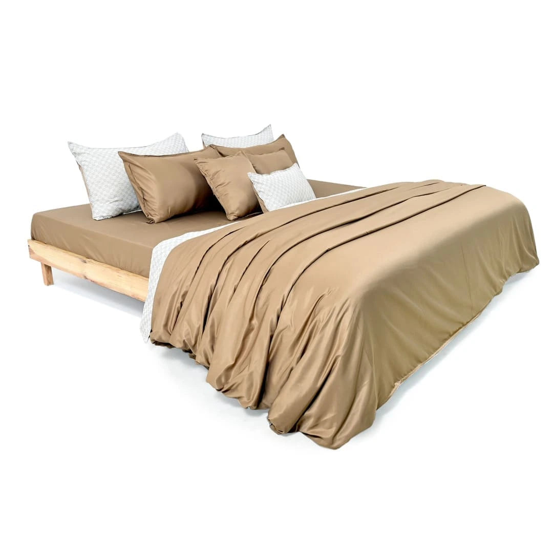 Linen Blend AC Comforter With 2 Pillow Cases and 1 Breakfast Pillow - Arctic