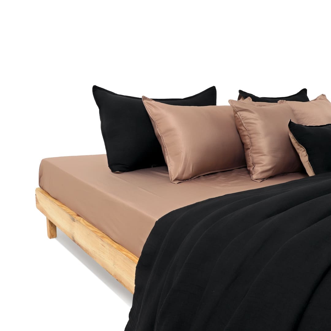 Linen Blend AC Comforter With 2 Pillow Cases and 1 Breakfast Pillow - Cosmos