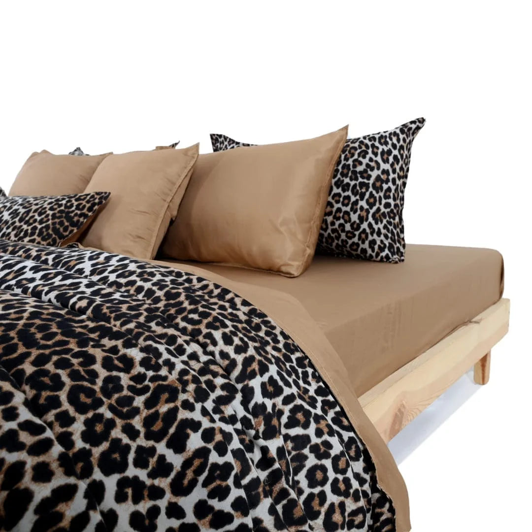 Linen Blend AC Comforter With 2 Pillow Cases and 1 Breakfast Pillow - Anima