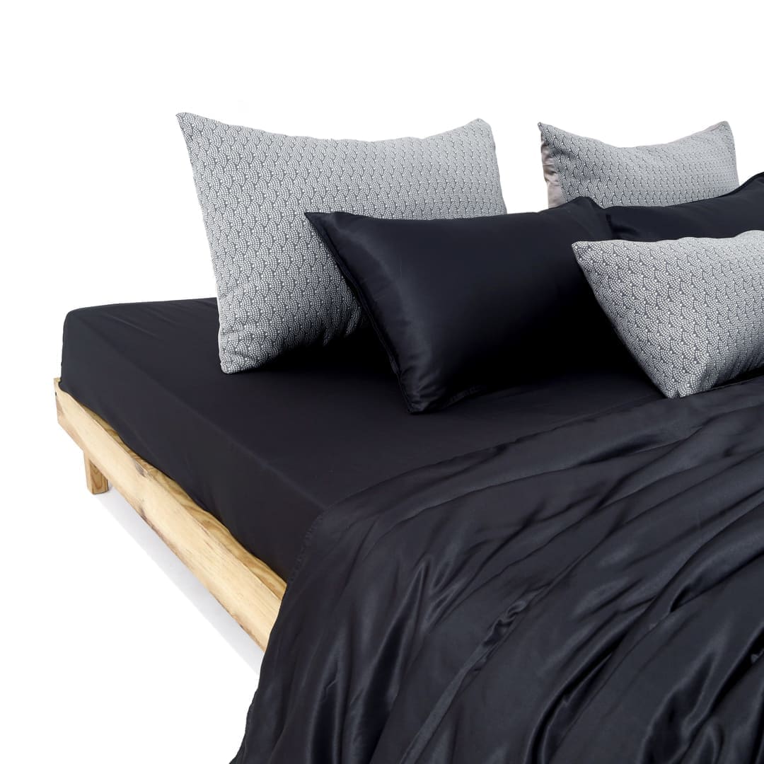 Zarf Italian Staple Weave Bedding Set Of 7- Kuro