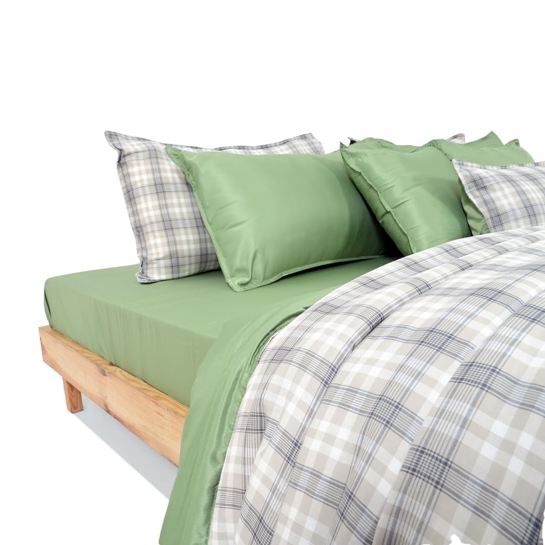 Linen Blend AC Comforter With 2 Pillow Cases and 1 Breakfast Pillow - Pistachio