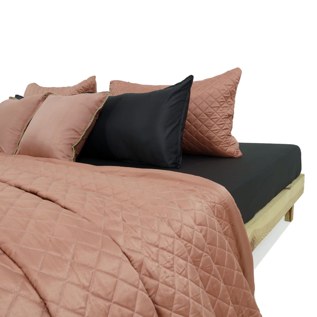 Zarf California King Size AC Comforters With 2 Pillow Cases & 2 Cushion Covers - Sakura