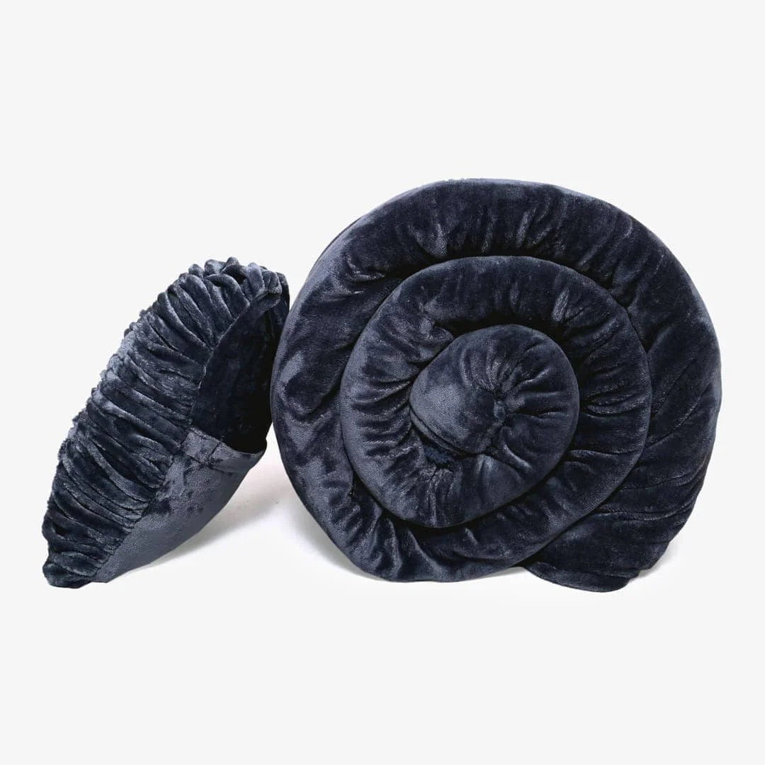 Zarf California King Size Reversible Quilt With 2 Cushion Covers - Sable