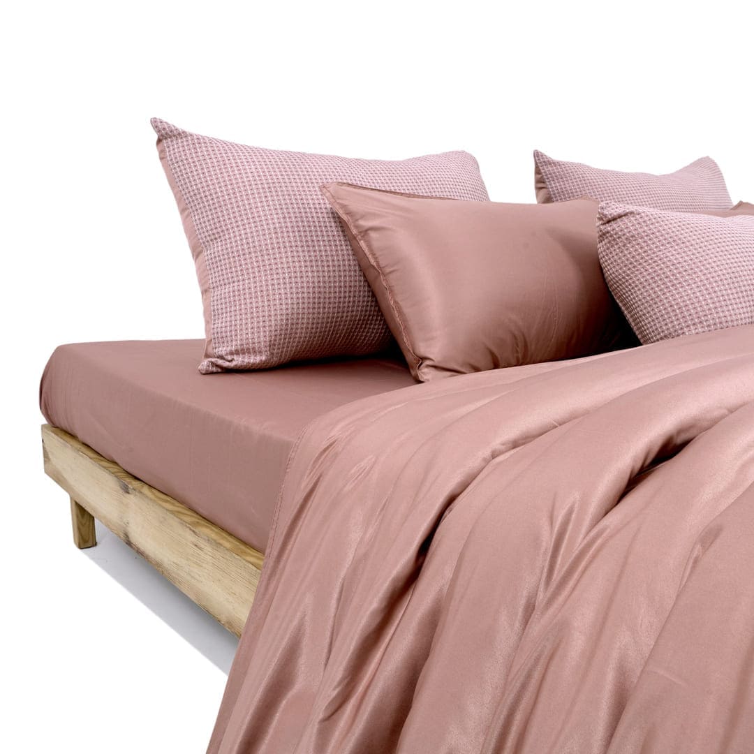 ZARF Italian Staple Weave Comforter With 2 Designer Pillow Cases 1 Breakfast Cushion Cover - Amour