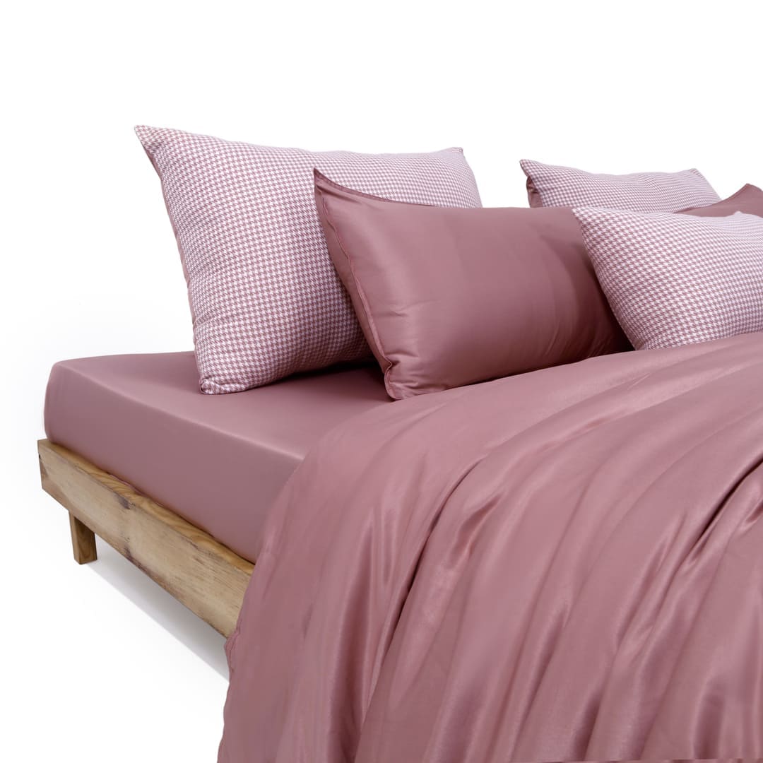 ZARF Italian Staple Weave Comforter With 2 Designer Pillow Cases 1 Breakfast Cushion Cover - Sorbet