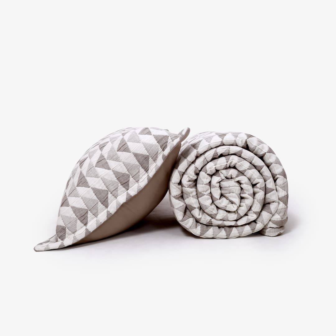 Zarf California King Size Plush Cotton AC Blanket With 2 Pillow Cases - Celestial Grey