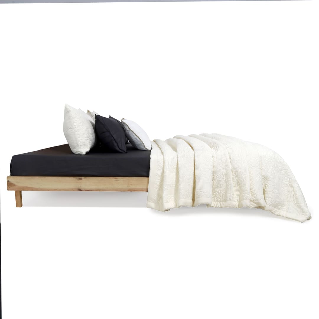 Zarf California King Size AC Comforters With 2 Pillow Cases & 2 Cushion Covers - Pearl