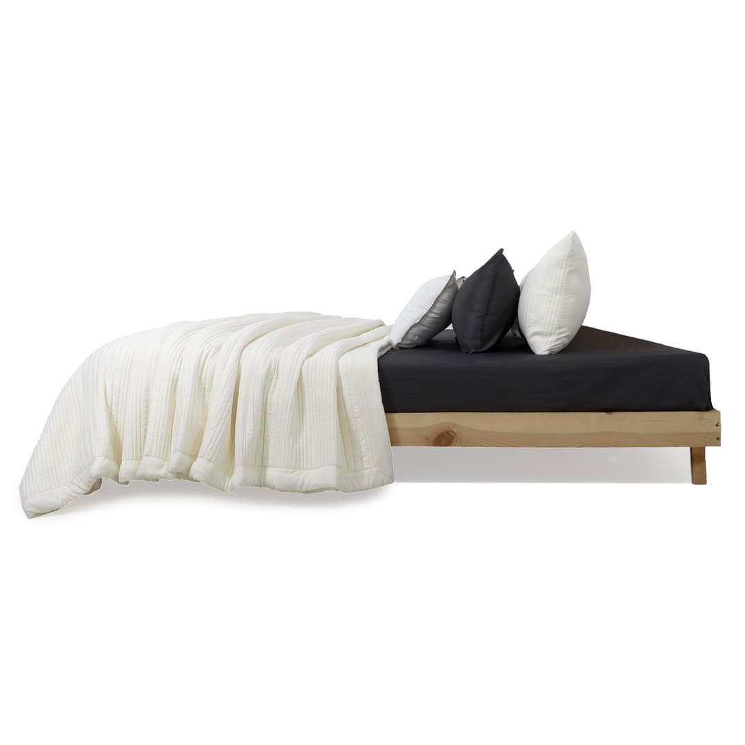 Zarf California King Size AC Comforters With 2 Pillow Cases & 2 Cushion Covers - Off-White