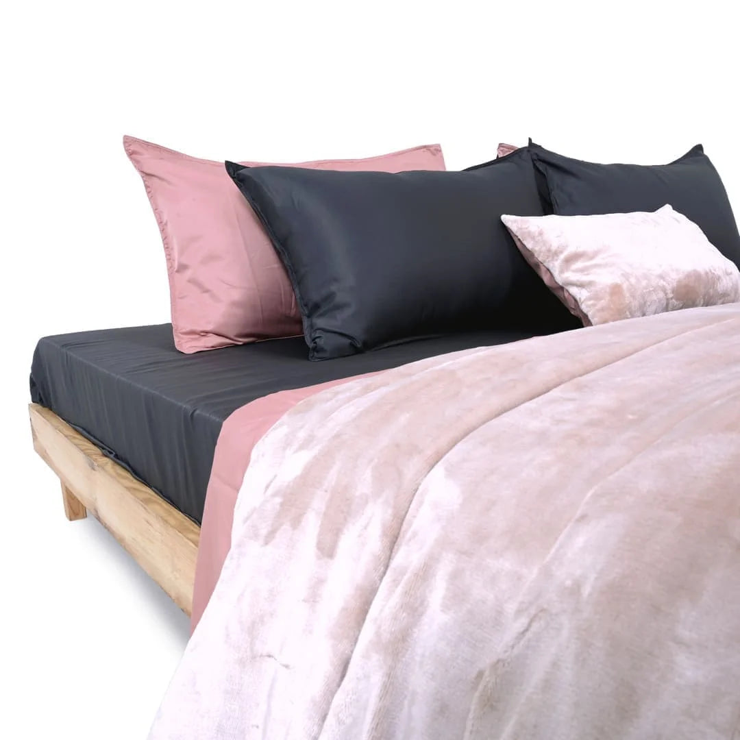 Zarf Premium AC Dohar With Two Pillow Covers & One Breakfast Cushion Cover - Pinkstone