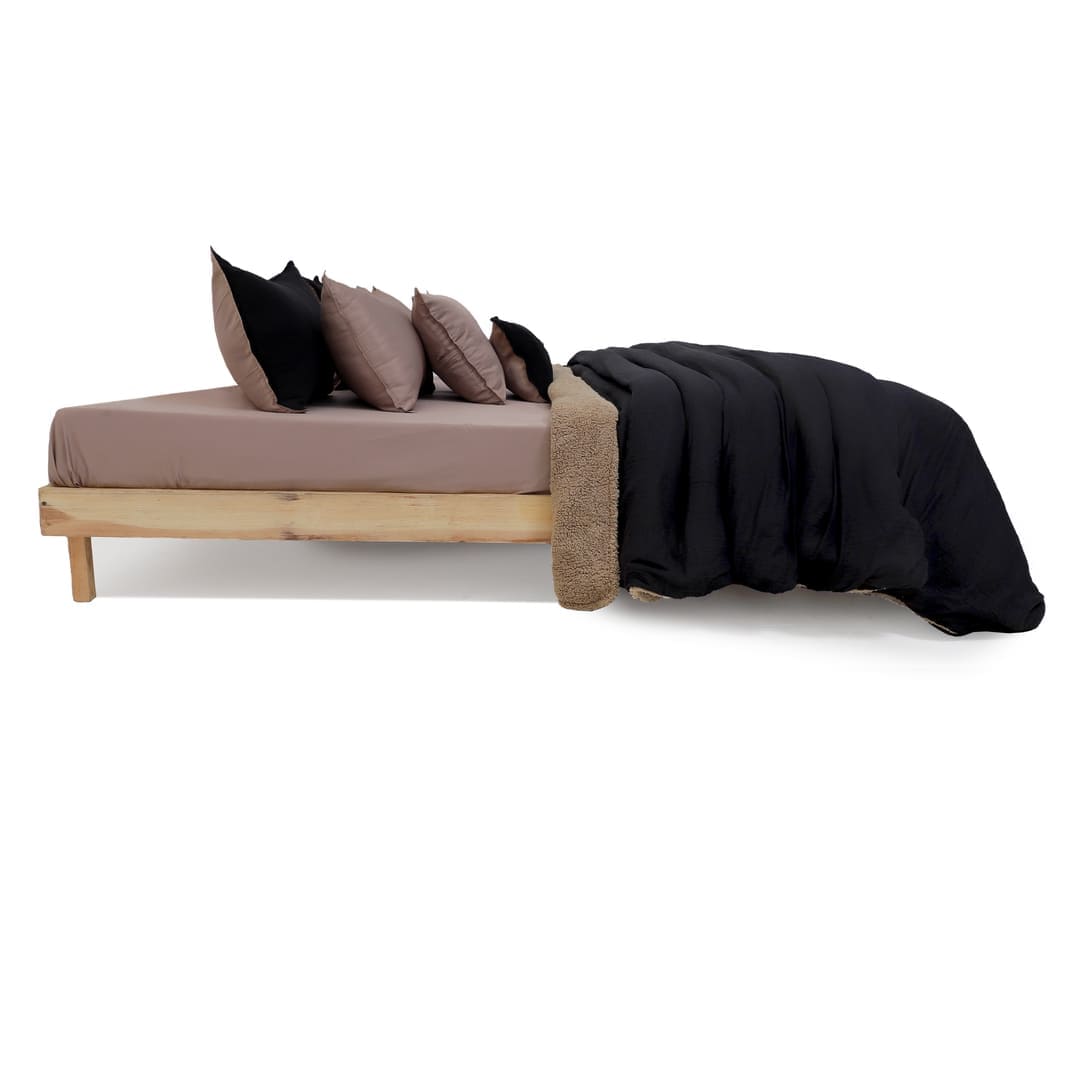 Zarf California King Size Reversible Quilt  - Cosmos