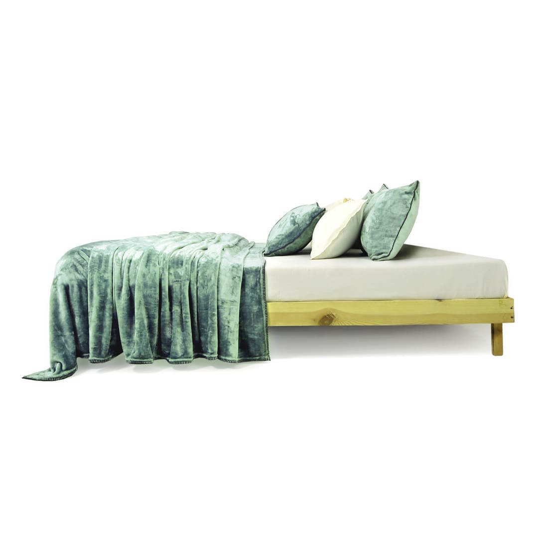 Zarf All-Season Premium AC Blanket With Two Cushion Covers - Eucalyptus