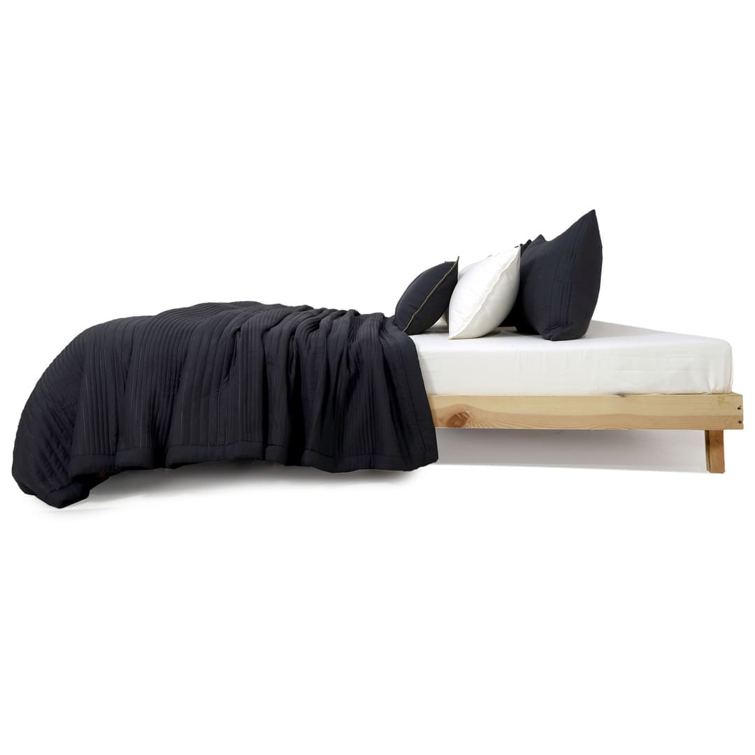 Zarf California King Size AC Comforters With 2 Pillow Cases & 2 Cushion Covers - Graphite