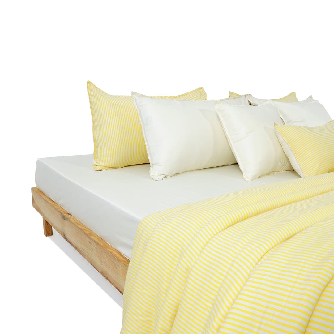 Linen Blend AC Comforter With 2 Pillow Cases and 1 Breakfast Pillow - Limone