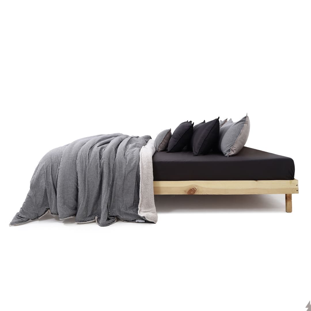 Zarf California King Size Reversible Quilt  - Oxford
