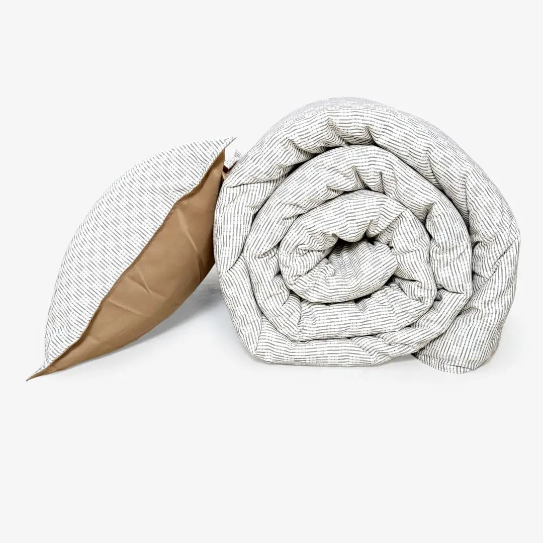 Linen Blend AC Comforter With 2 Pillow Cases and 1 Breakfast Pillow - Arctic