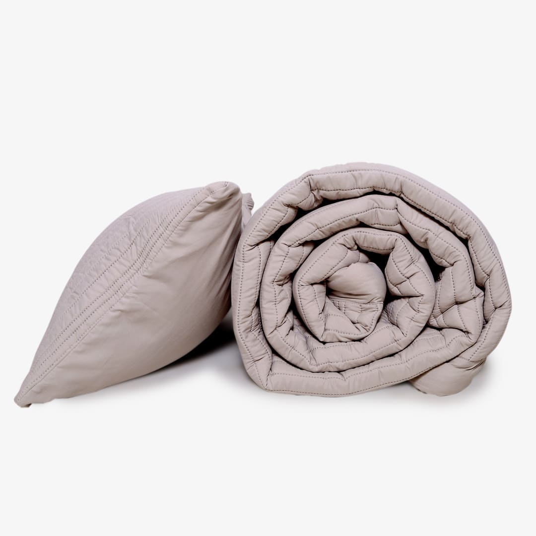 Zarf California King Size AC Comforters With 2 Pillow Cases & 2 Cushion Covers - Dusk