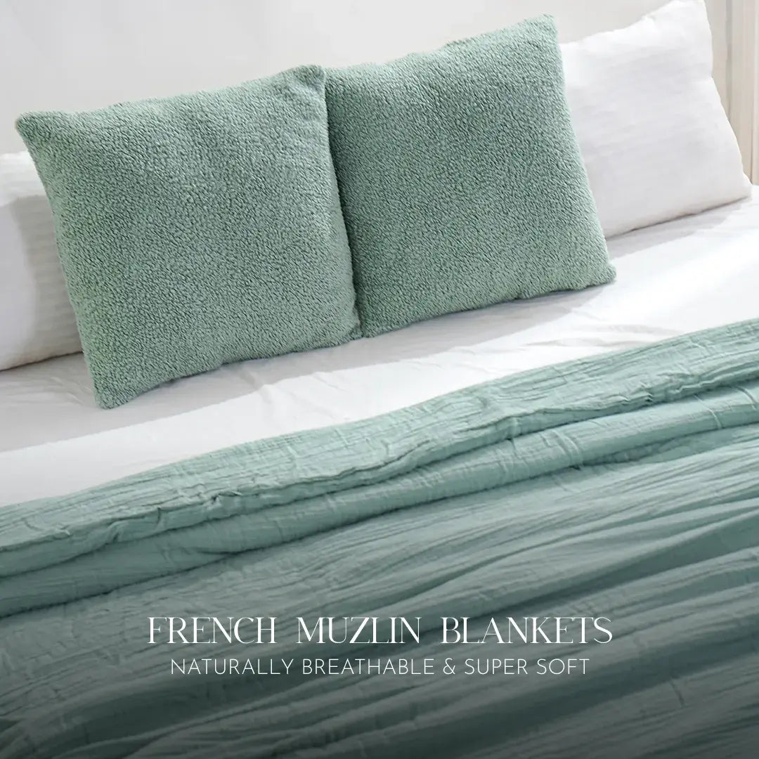 Zarf King Size French Muzlin AC Blanket With 2 Cushion Covers - Fern